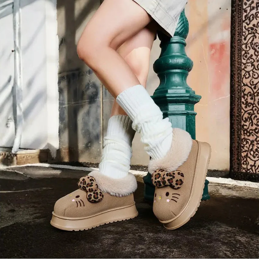Comfy Hello KT Fur Boots
